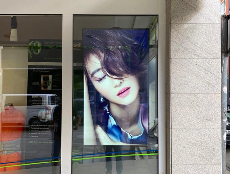 Can LCD advertising machines really play a role in publicity?