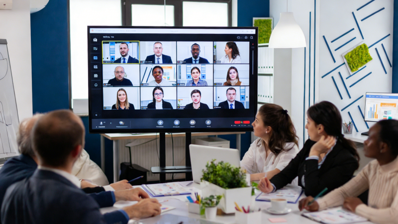 Portable Smart TVs for Home Office: Flexible Work Display Guide